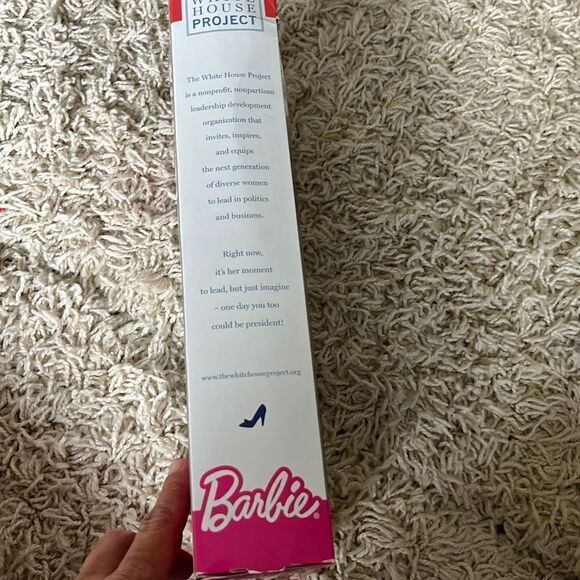Barbie 2012 I Can Be President Barbie Doll The White House Project Mattel X5323 - Picture 5 of 8